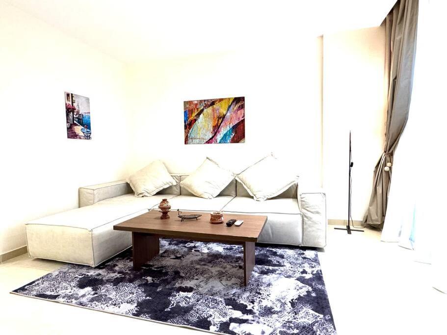 Luxury 2-bedroom- Sarai Compound