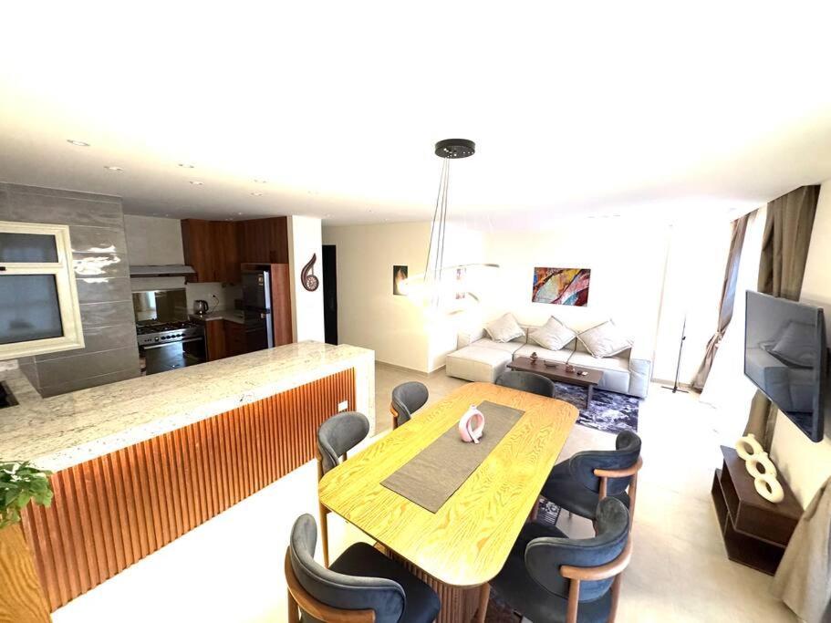 Luxury 2-bedroom- Sarai Compound Apartment